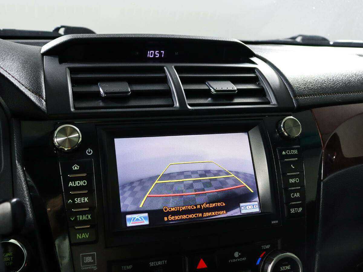 Купить Toyota Camry с пробегом. Фото: #12