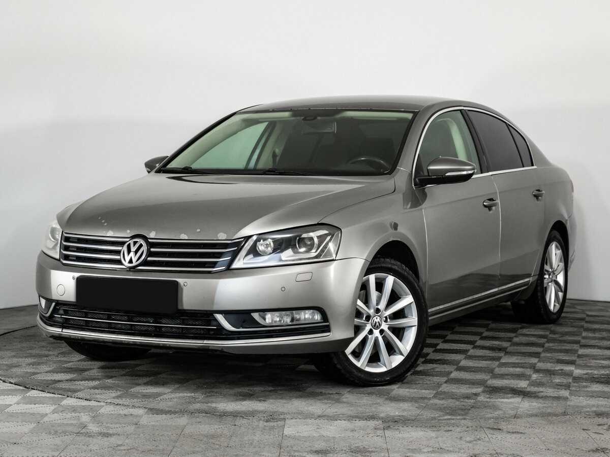 Купить Volkswagen Passat с пробегом. Посмотреть фото