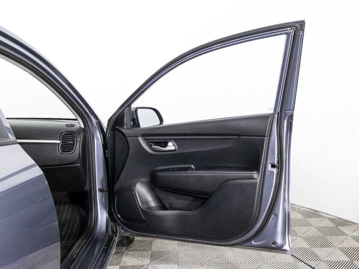 Купить Kia Rio с пробегом. Фото: #25