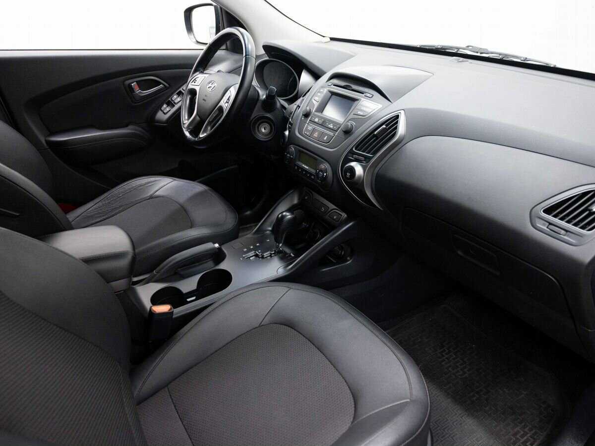 Купить Hyundai ix35 с пробегом. Фото: #10