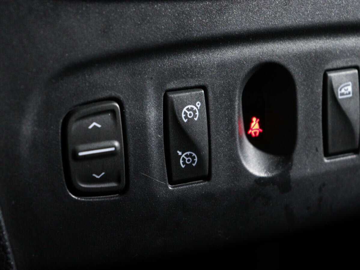 Купить Renault Sandero с пробегом. Фото: #12