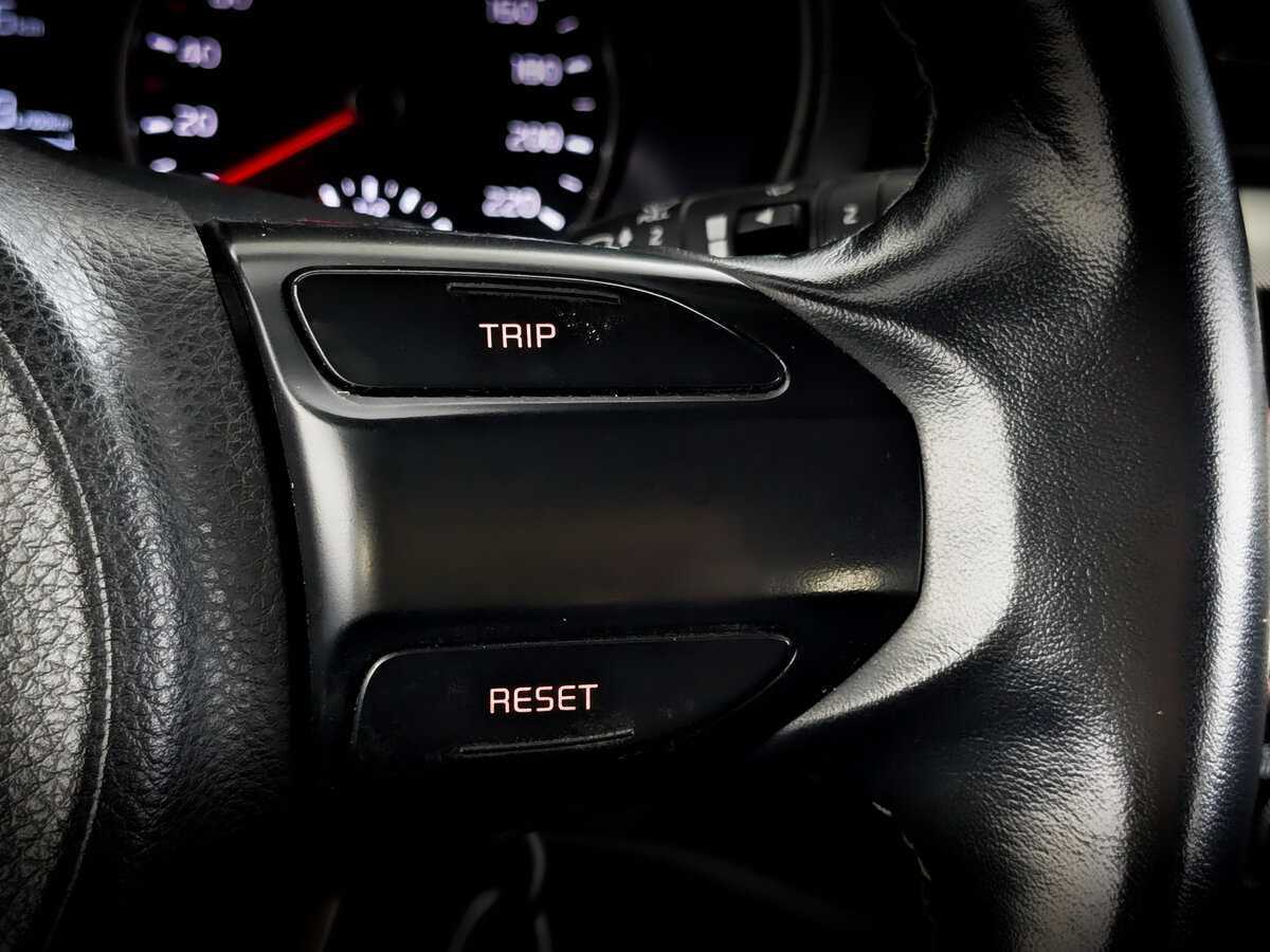 Купить Kia Rio с пробегом. Фото: #25