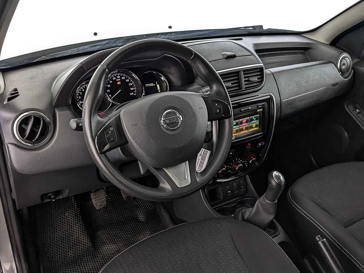Купить Nissan Terrano с пробегом. Фото: #15