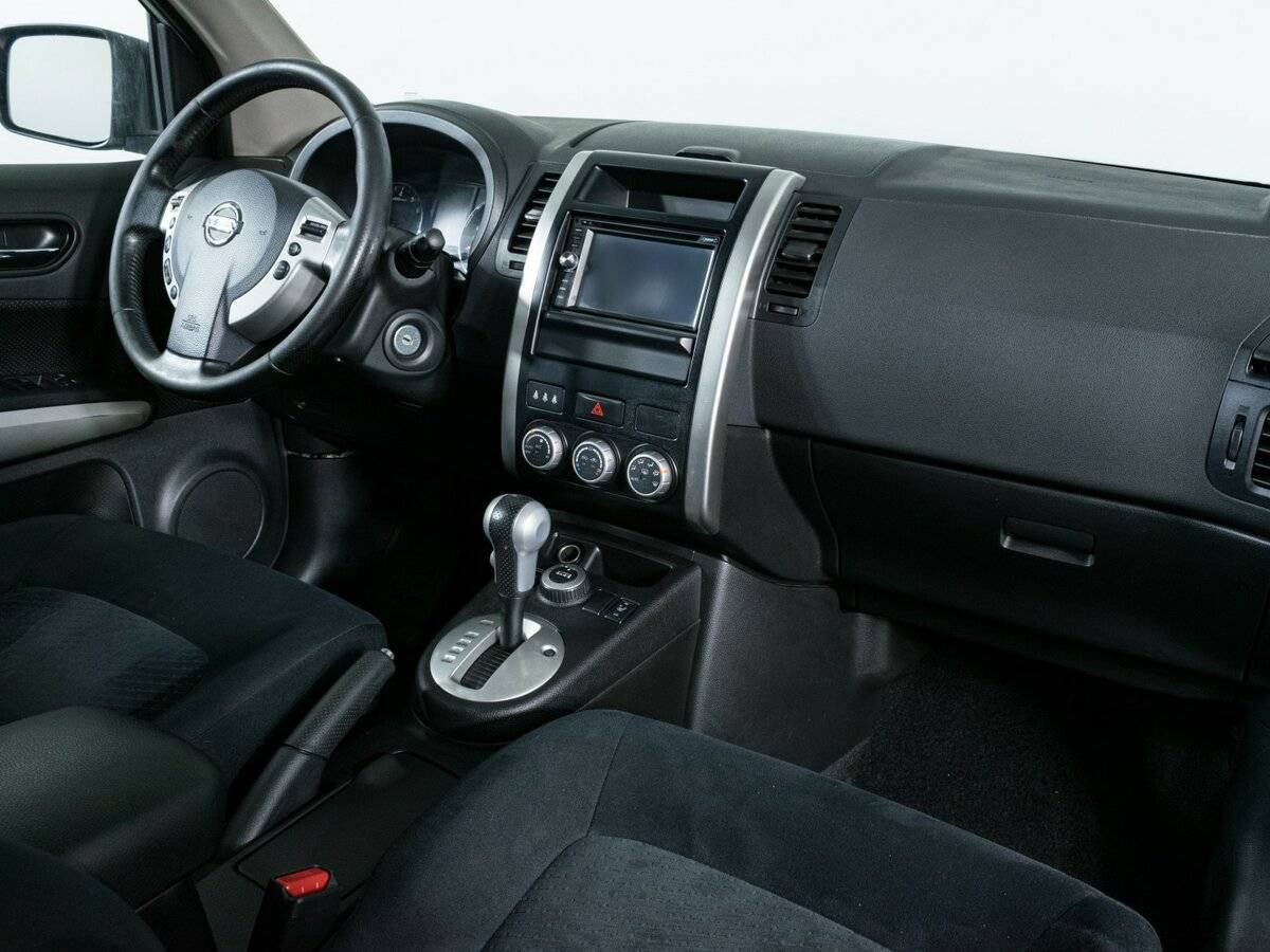 Купить Nissan X-Trail с пробегом. Фото: #9