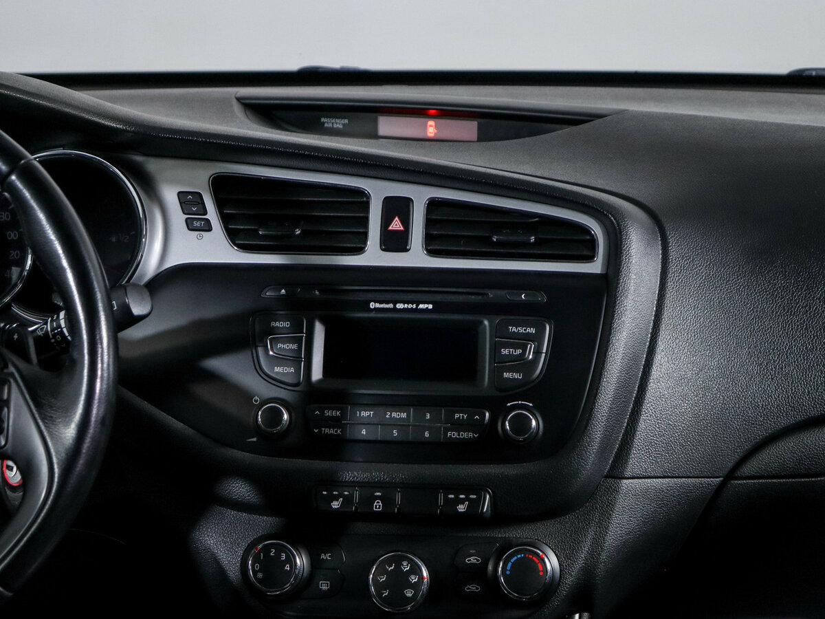 Купить Kia Ceed с пробегом. Фото: #10
