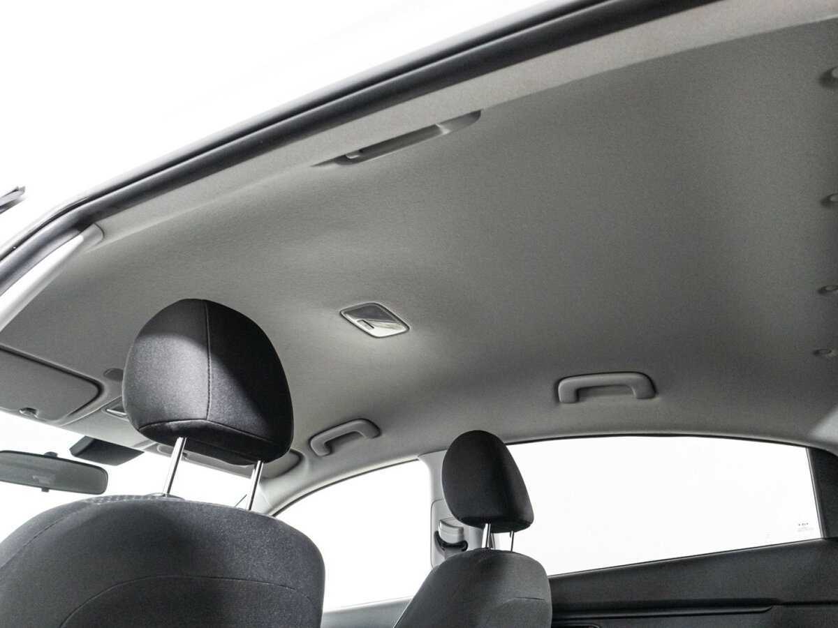 Купить Kia Rio с пробегом. Фото: #25