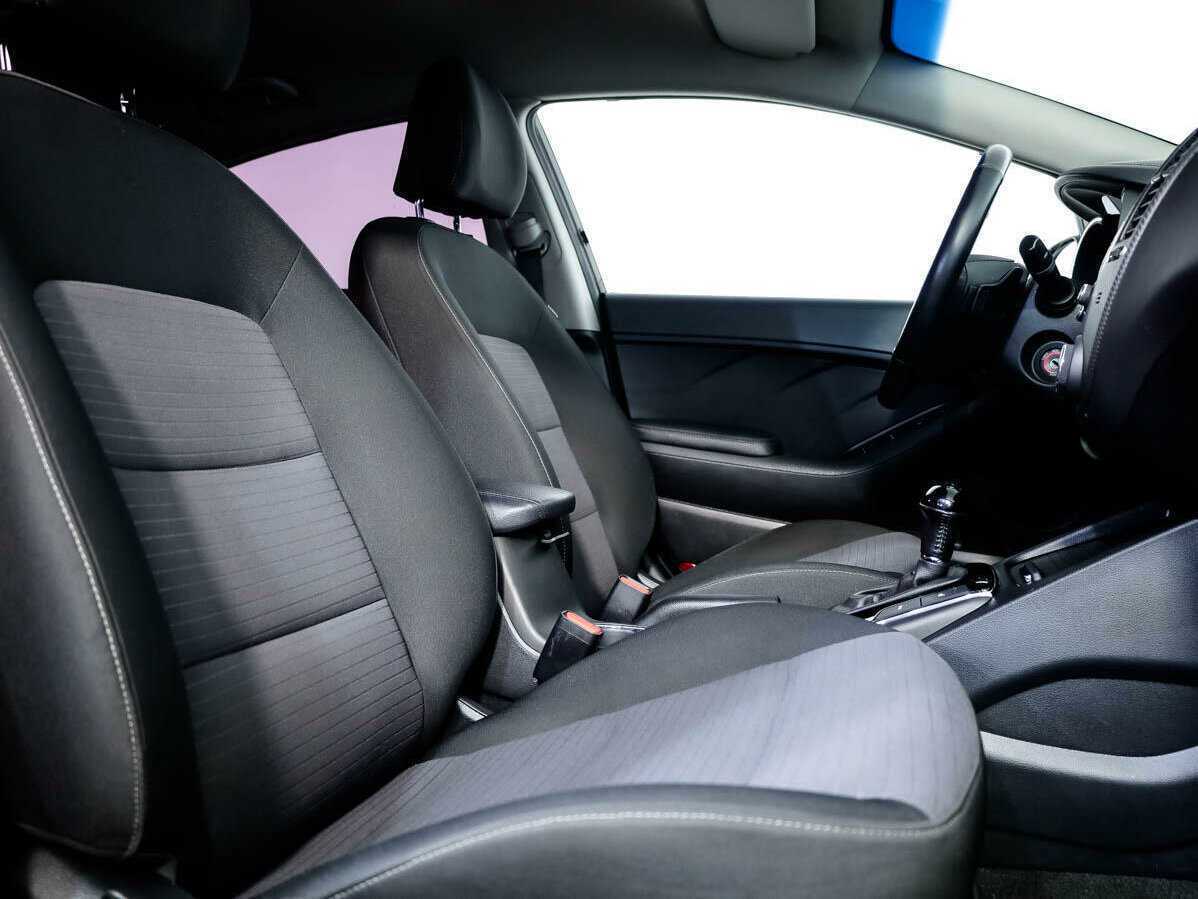 Купить Kia Cerato с пробегом. Фото: #11