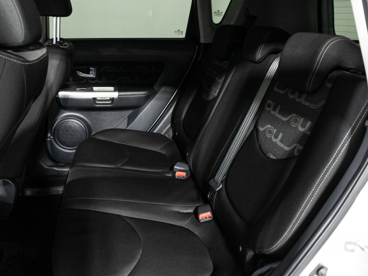 Купить Kia Soul с пробегом. Фото: #9