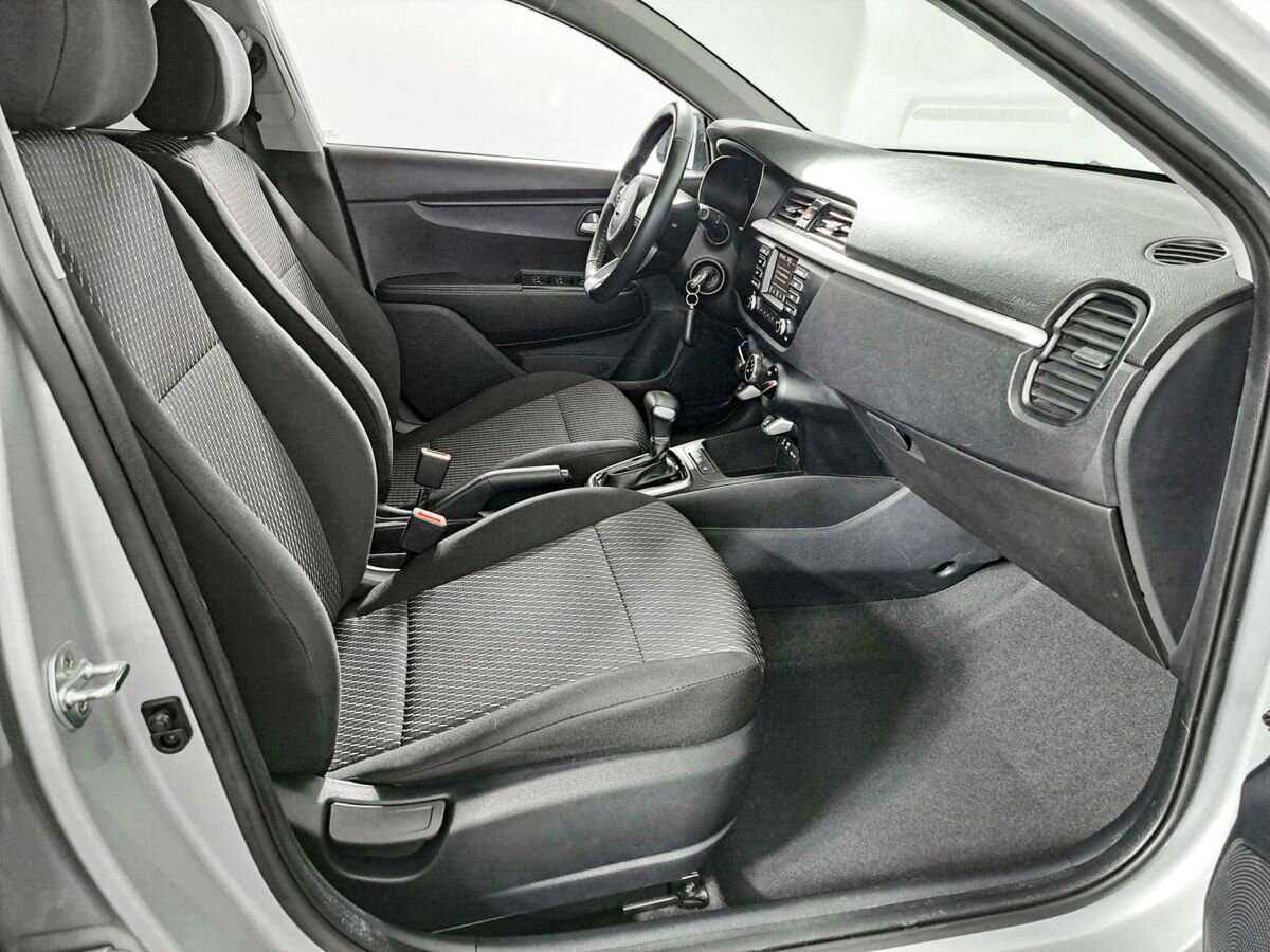 Купить Kia Rio с пробегом. Фото: #10