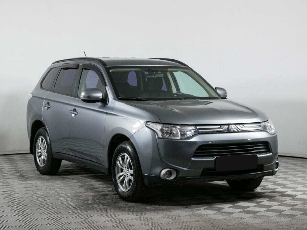 Купить Mitsubishi Outlander с пробегом. Фото: #2