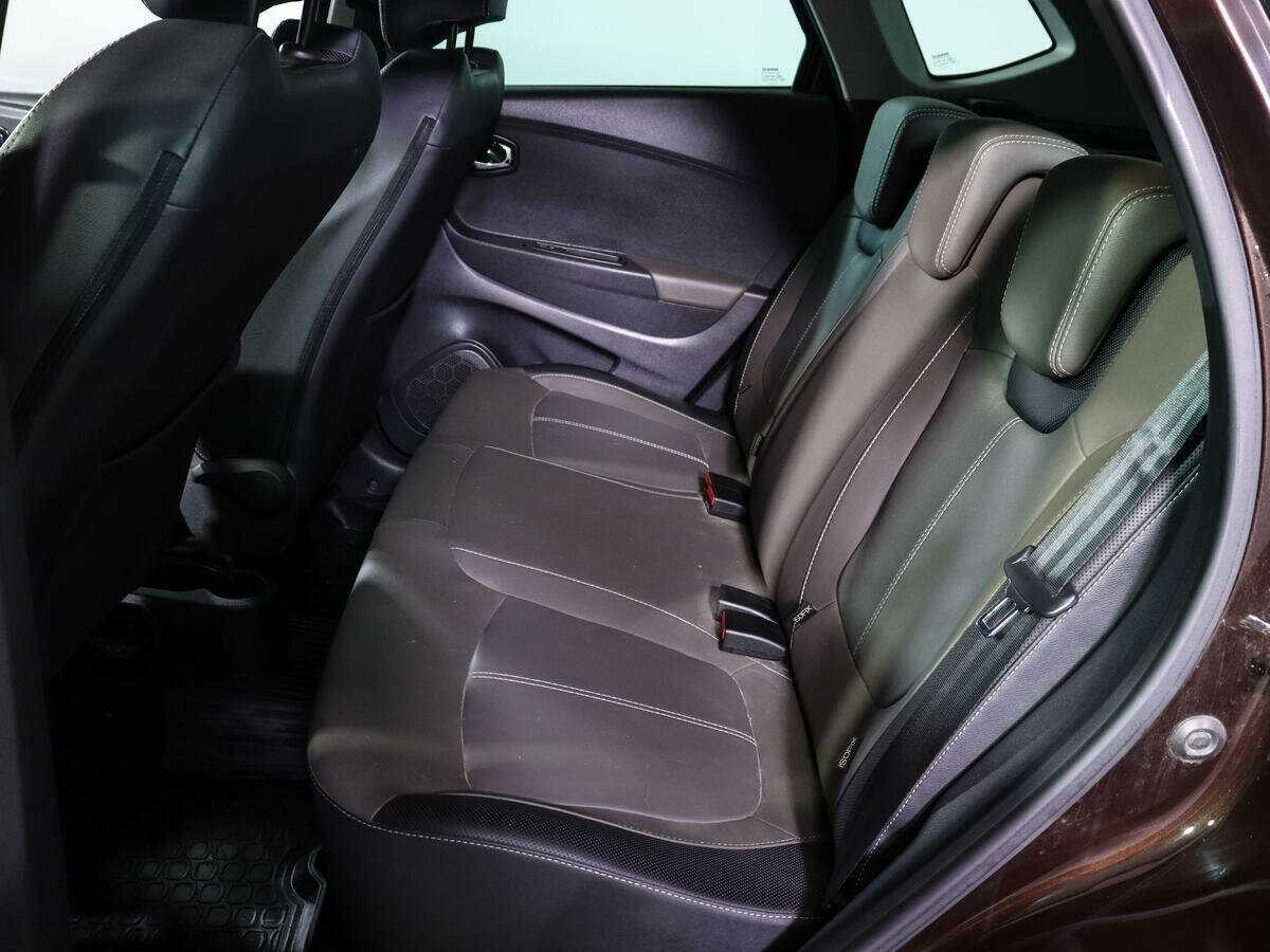 Купить Renault Kaptur с пробегом. Фото: #7