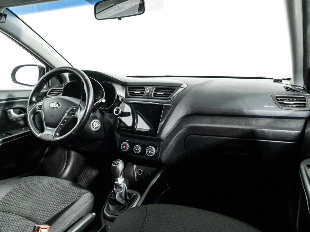 Купить Kia Rio с пробегом. Фото: #8