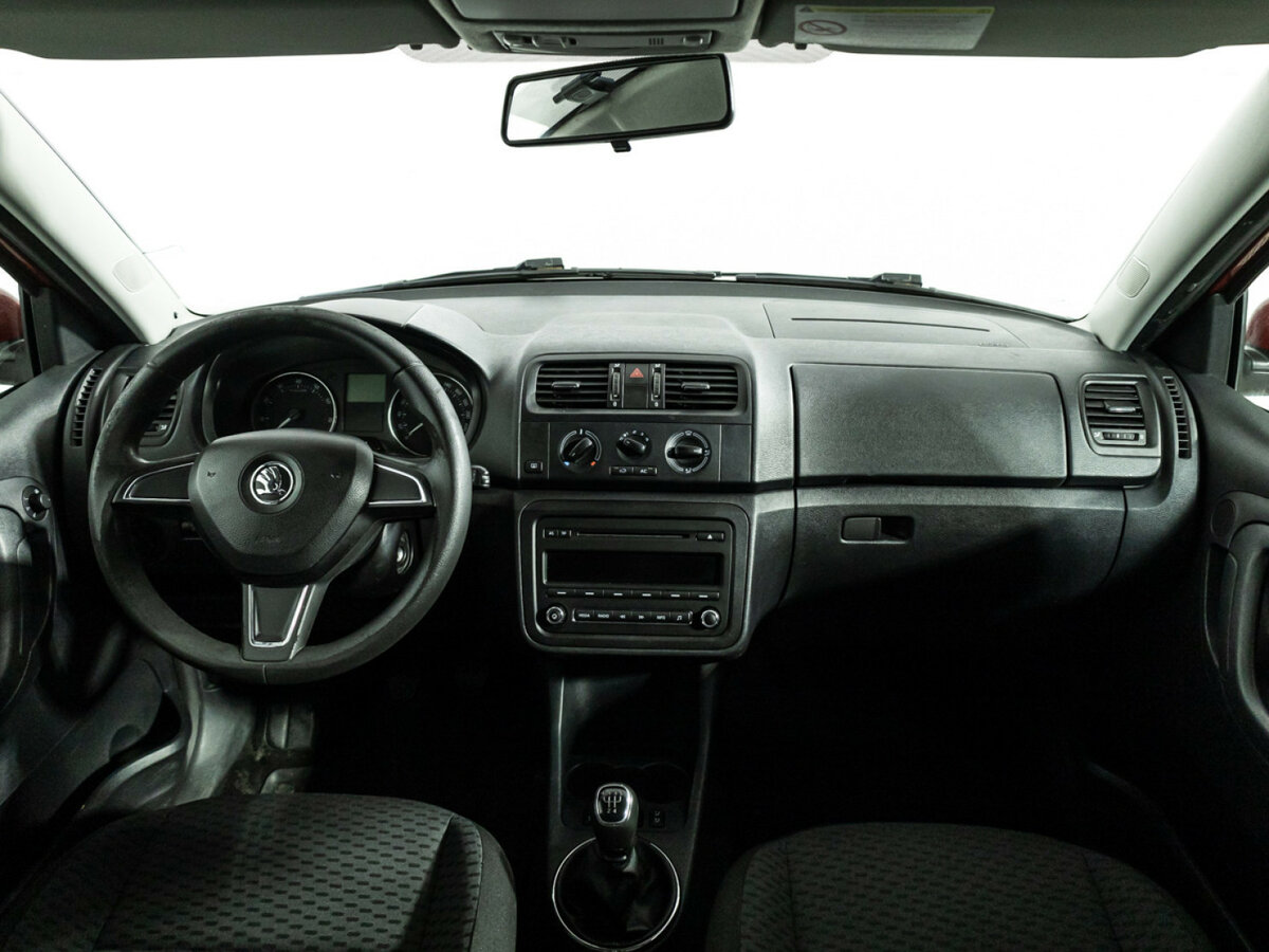 Купить Skoda Fabia с пробегом. Фото: #10