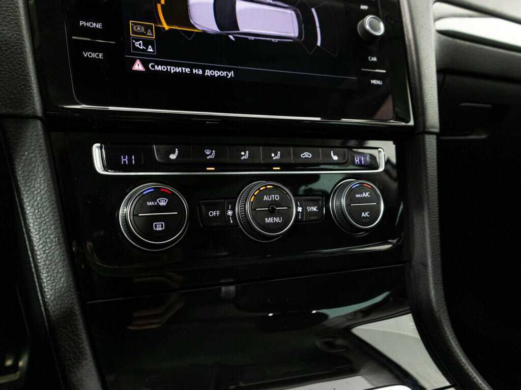 Купить Volkswagen Golf с пробегом. Фото: #16