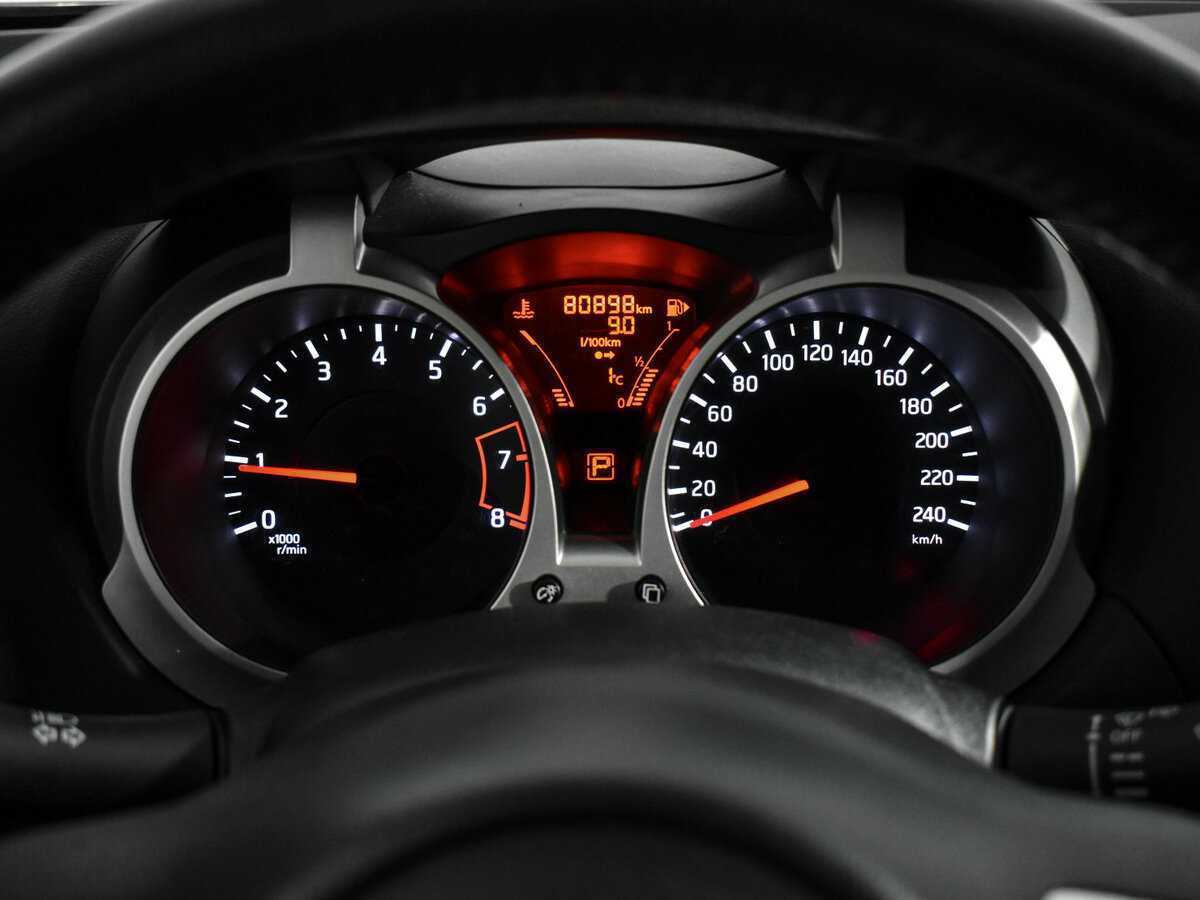 Купить Nissan Juke с пробегом. Фото: #18