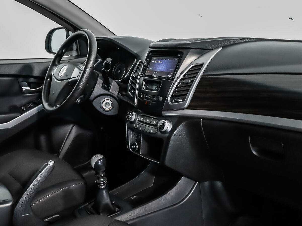 Купить SsangYong Actyon с пробегом. Фото: #10