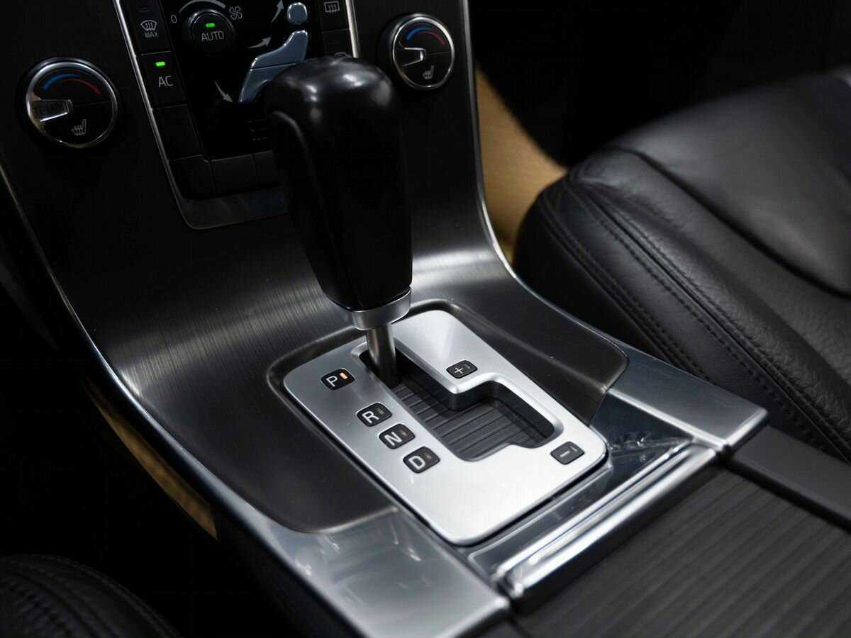 Купить Volvo S60 с пробегом. Фото: #22