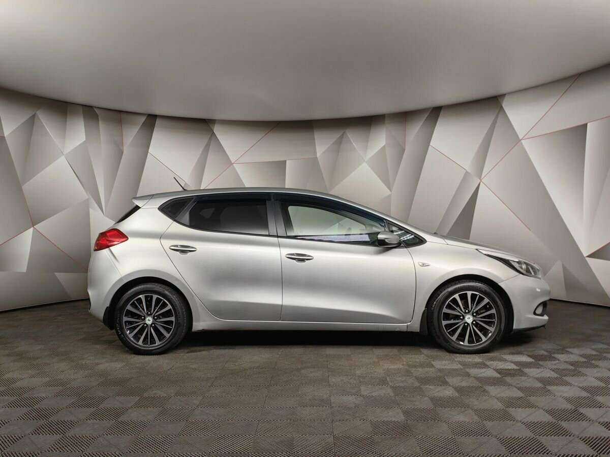Купить Kia Ceed с пробегом. Фото: #5