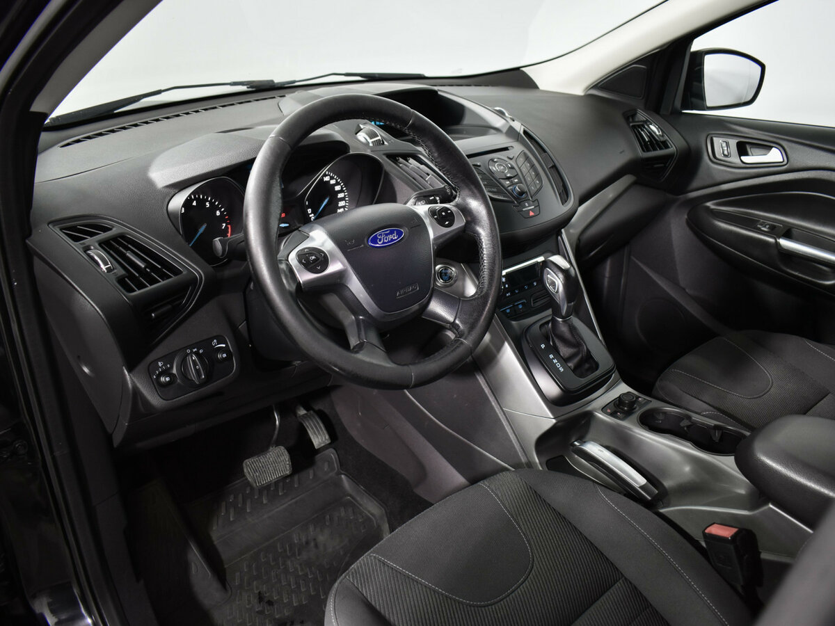 Купить Ford Kuga с пробегом. Фото: #7