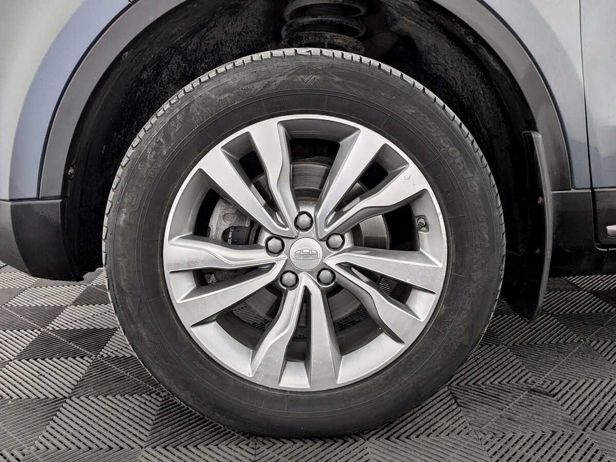 Купить Geely Atlas с пробегом. Фото: #17