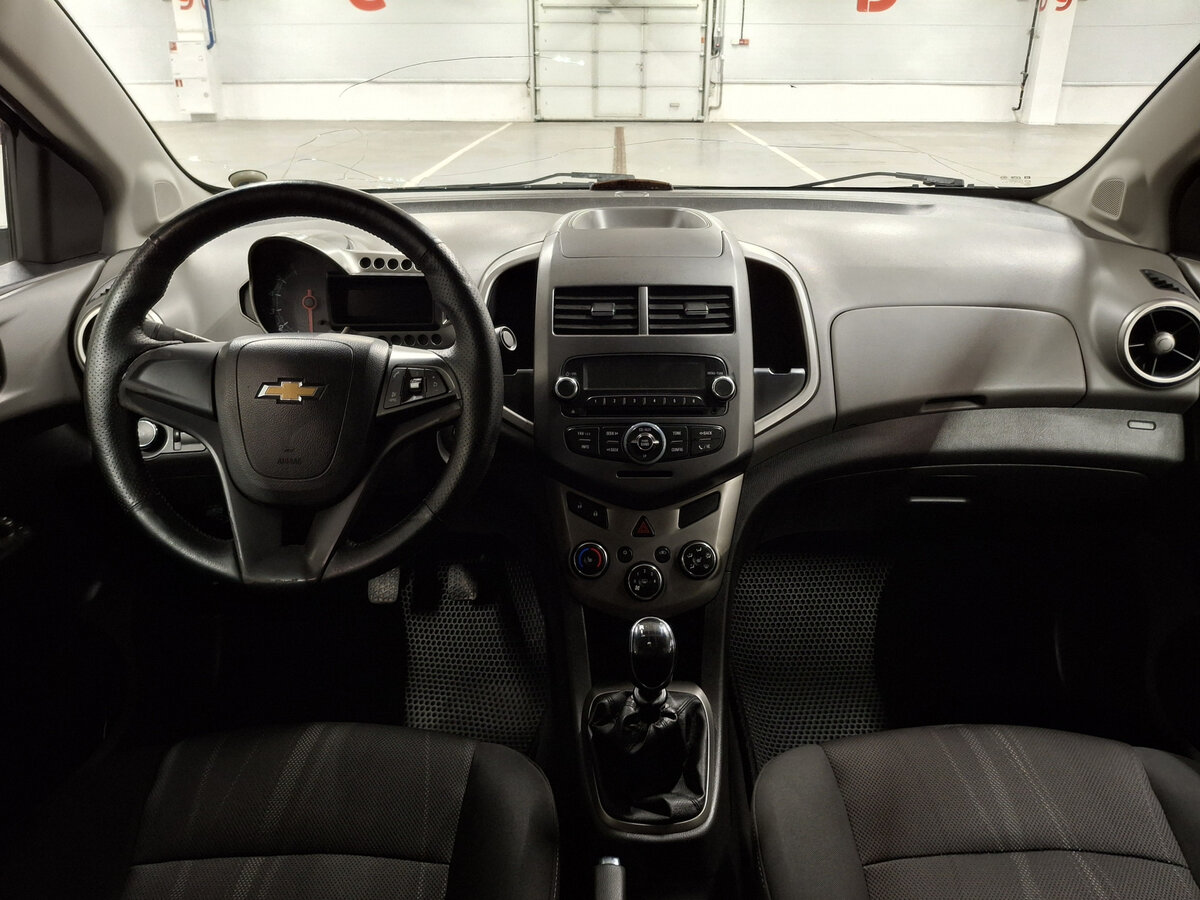 Купить Chevrolet Aveo с пробегом. Фото: #13