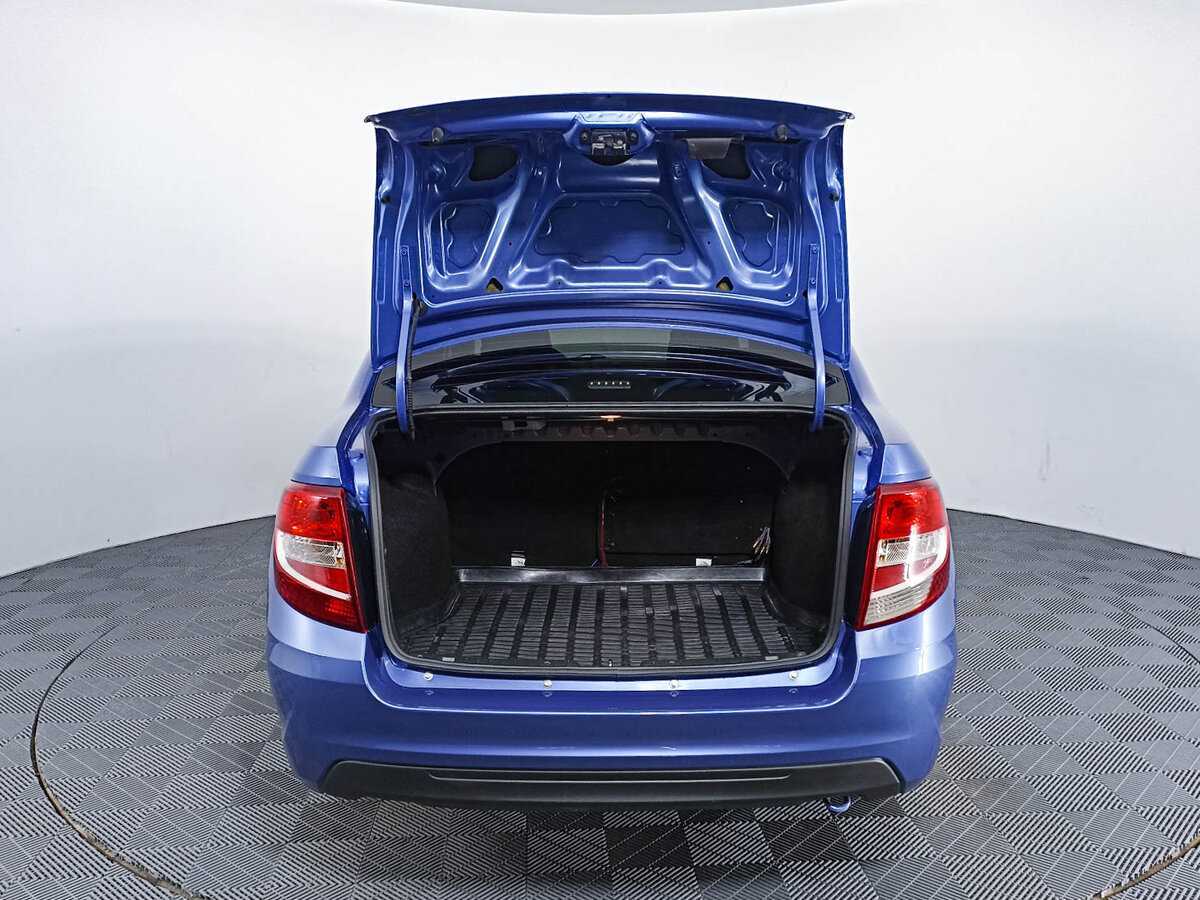 Купить Lada (ВАЗ) Granta с пробегом. Фото: #9