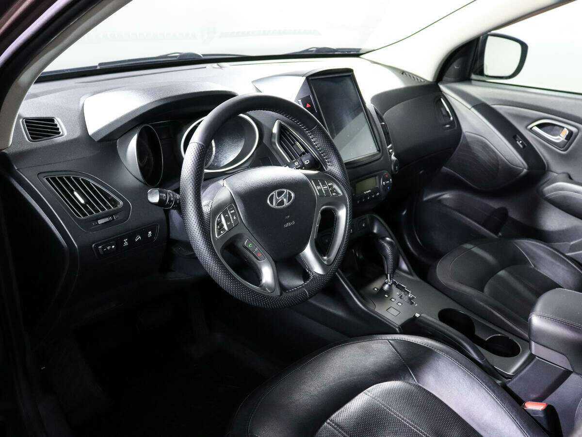 Купить Hyundai ix35 с пробегом. Фото: #13