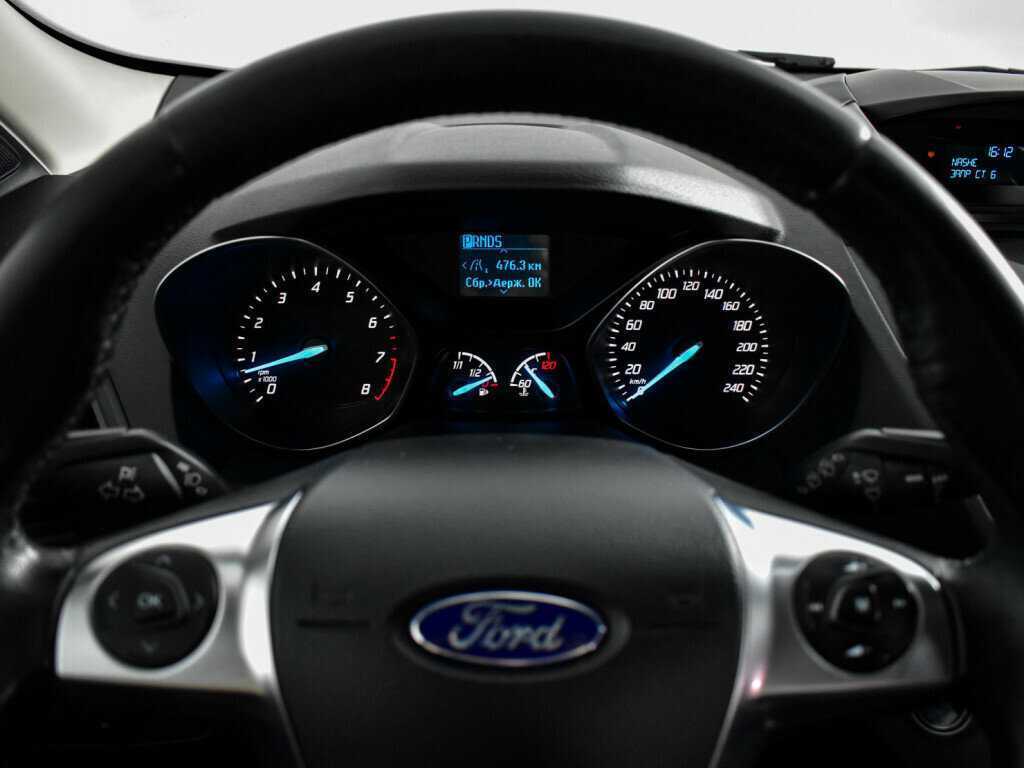 Купить Ford Kuga с пробегом. Фото: #18
