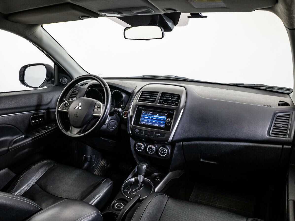 Купить Mitsubishi ASX с пробегом. Фото: #8