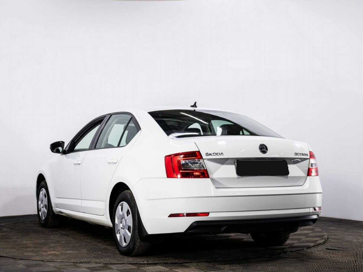 Купить Skoda Octavia с пробегом. Фото: #3