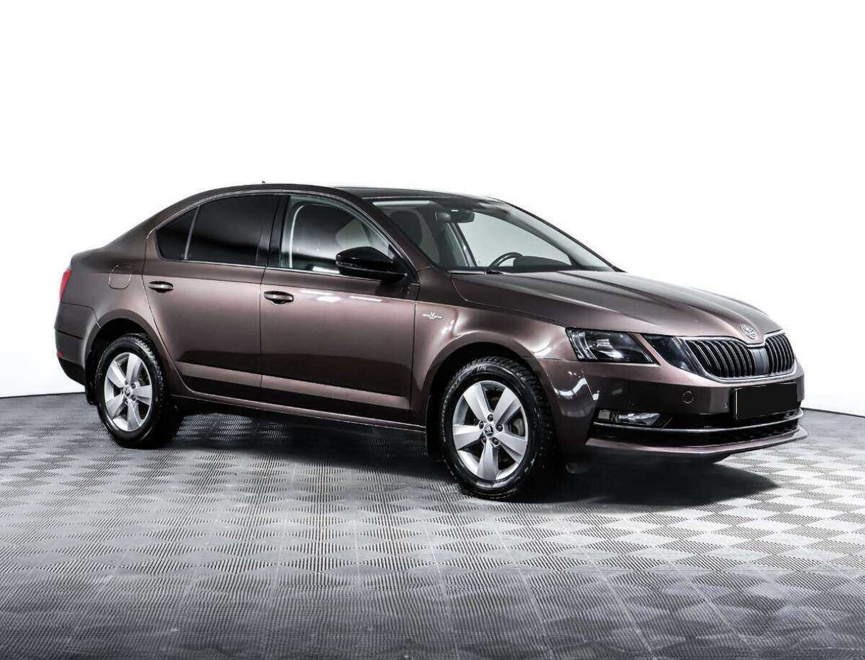 Купить Skoda Octavia с пробегом. Фото: #2