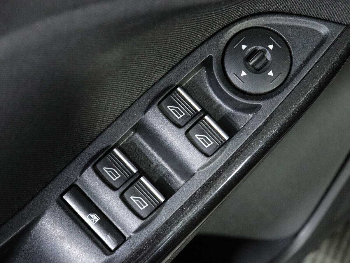 Купить Ford Focus с пробегом. Фото: #12