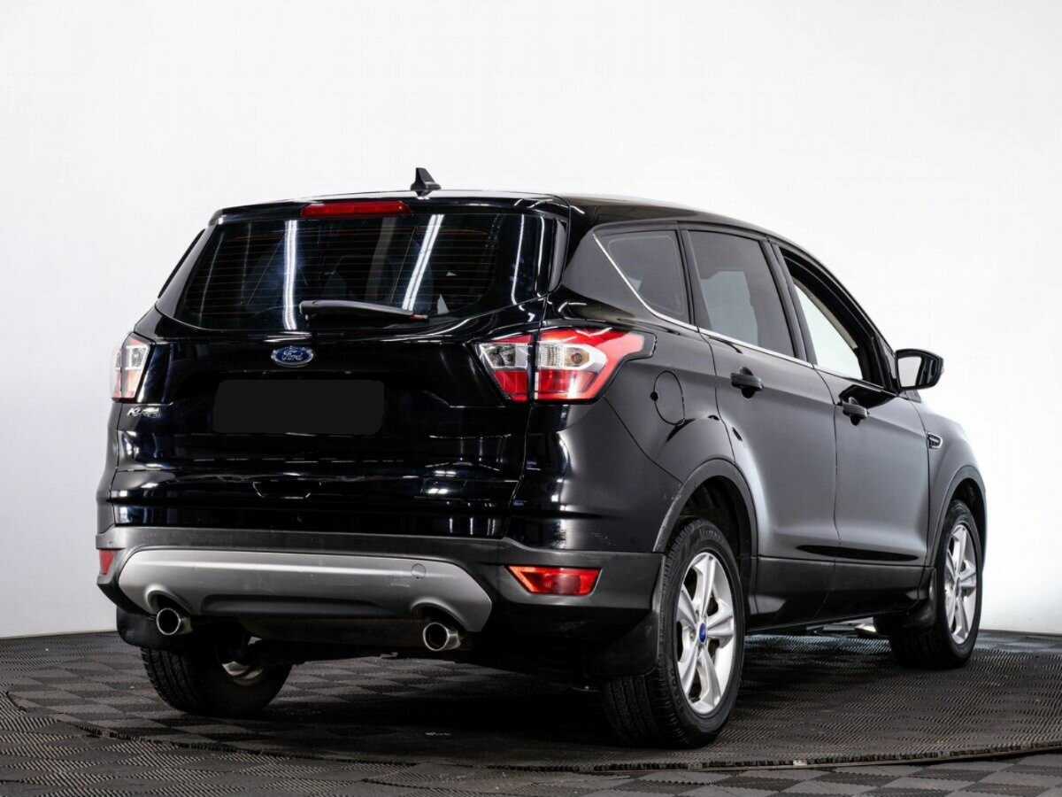 Купить Ford Kuga с пробегом. Фото: #3