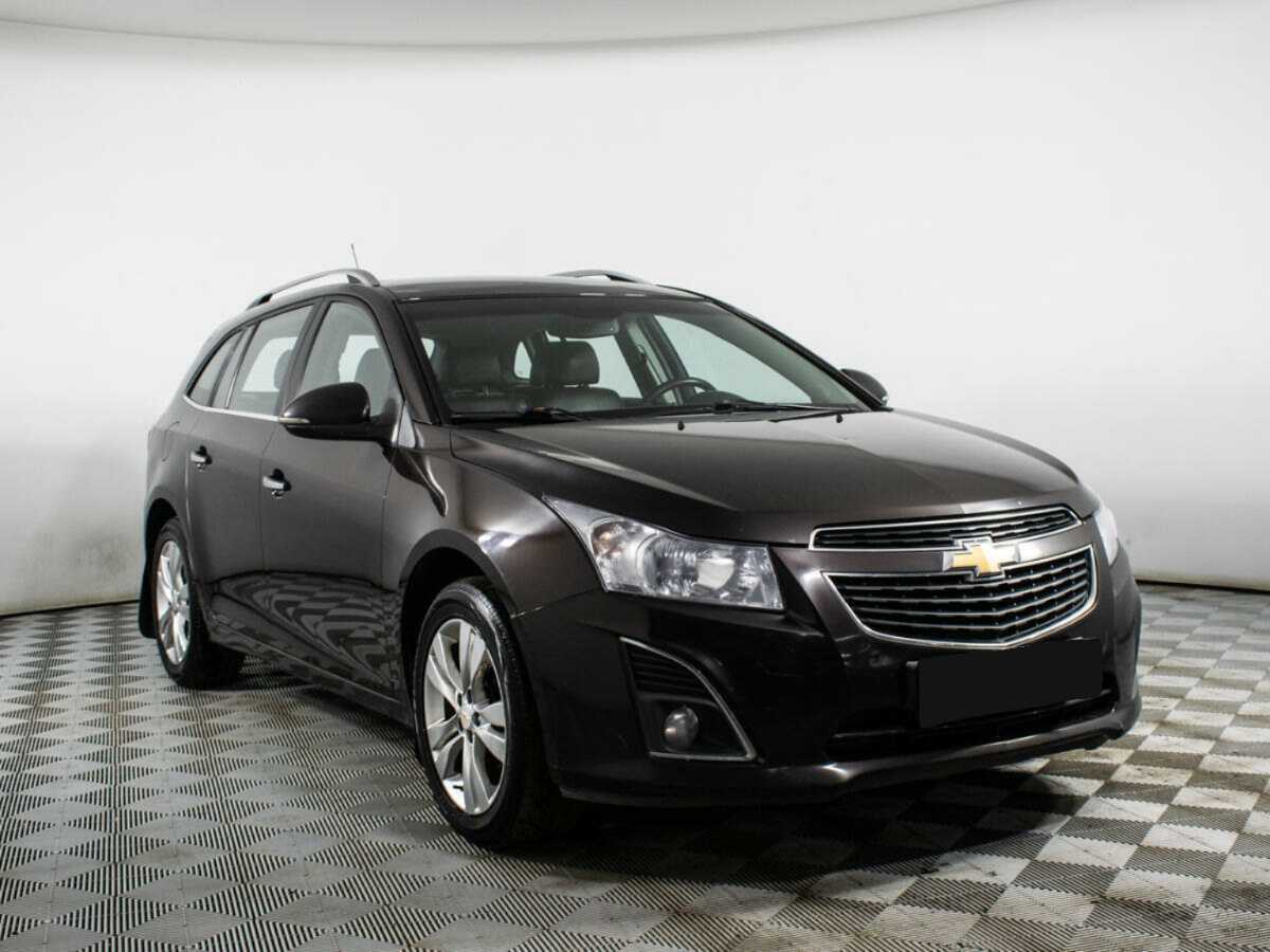 Купить Chevrolet Cruze с пробегом. Фото: #2
