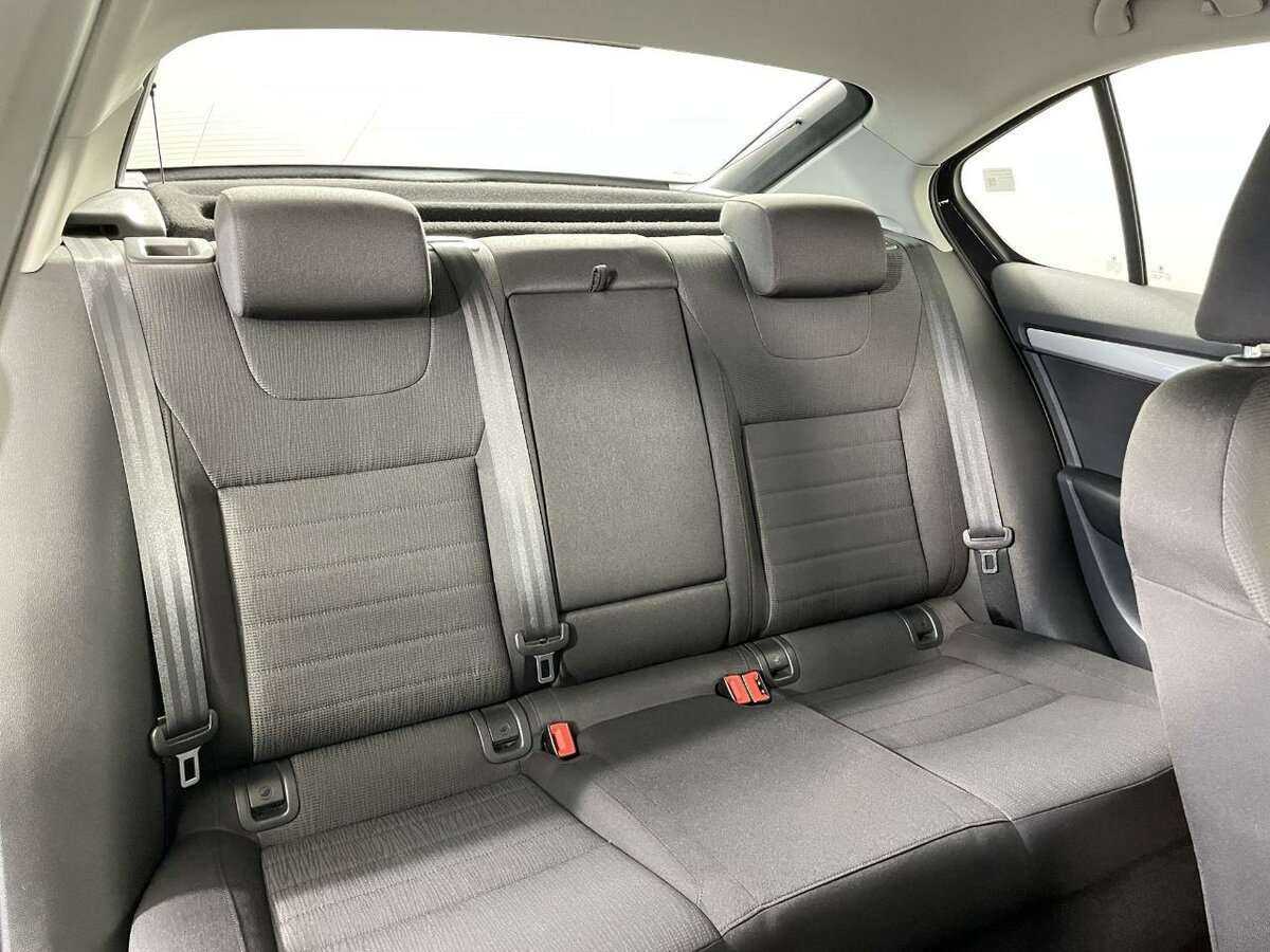 Купить Skoda Octavia с пробегом. Фото: #14