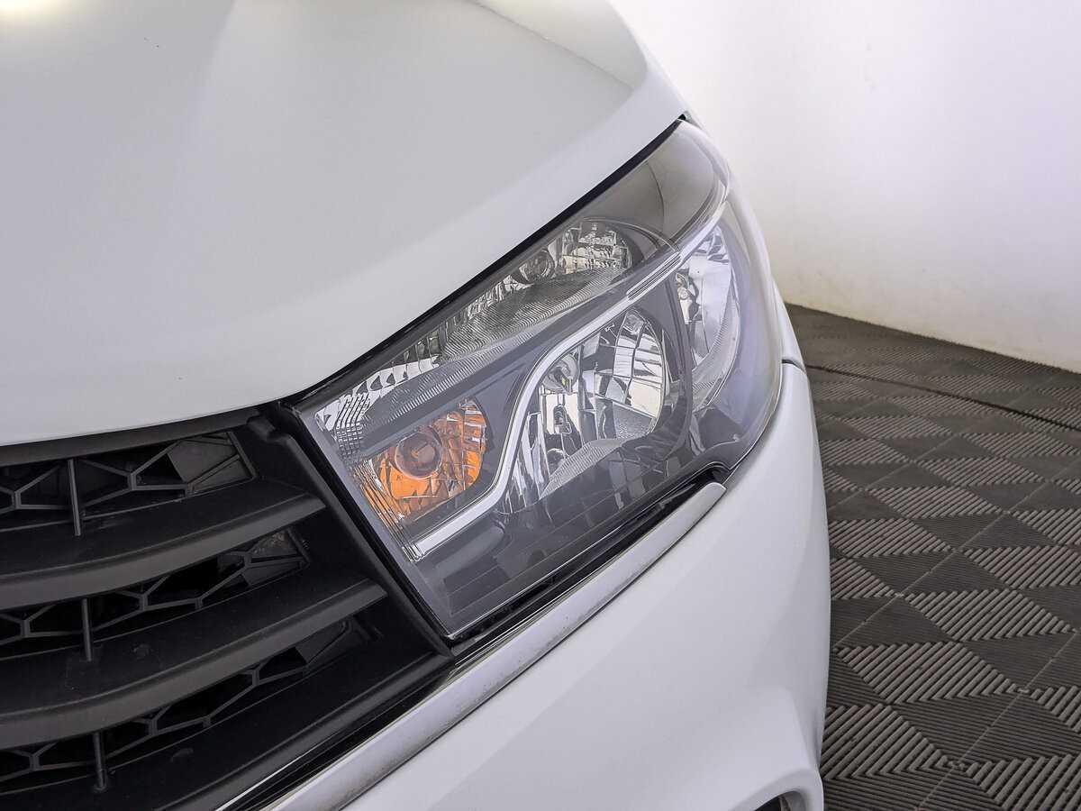 Купить Lada (ВАЗ) Vesta с пробегом. Фото: #10