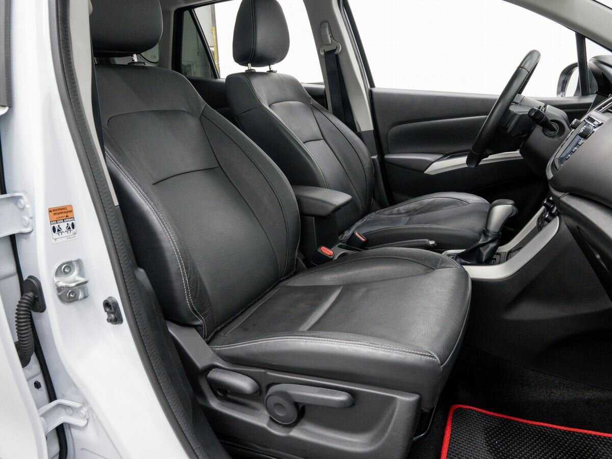 Купить Suzuki SX4 с пробегом. Фото: #7