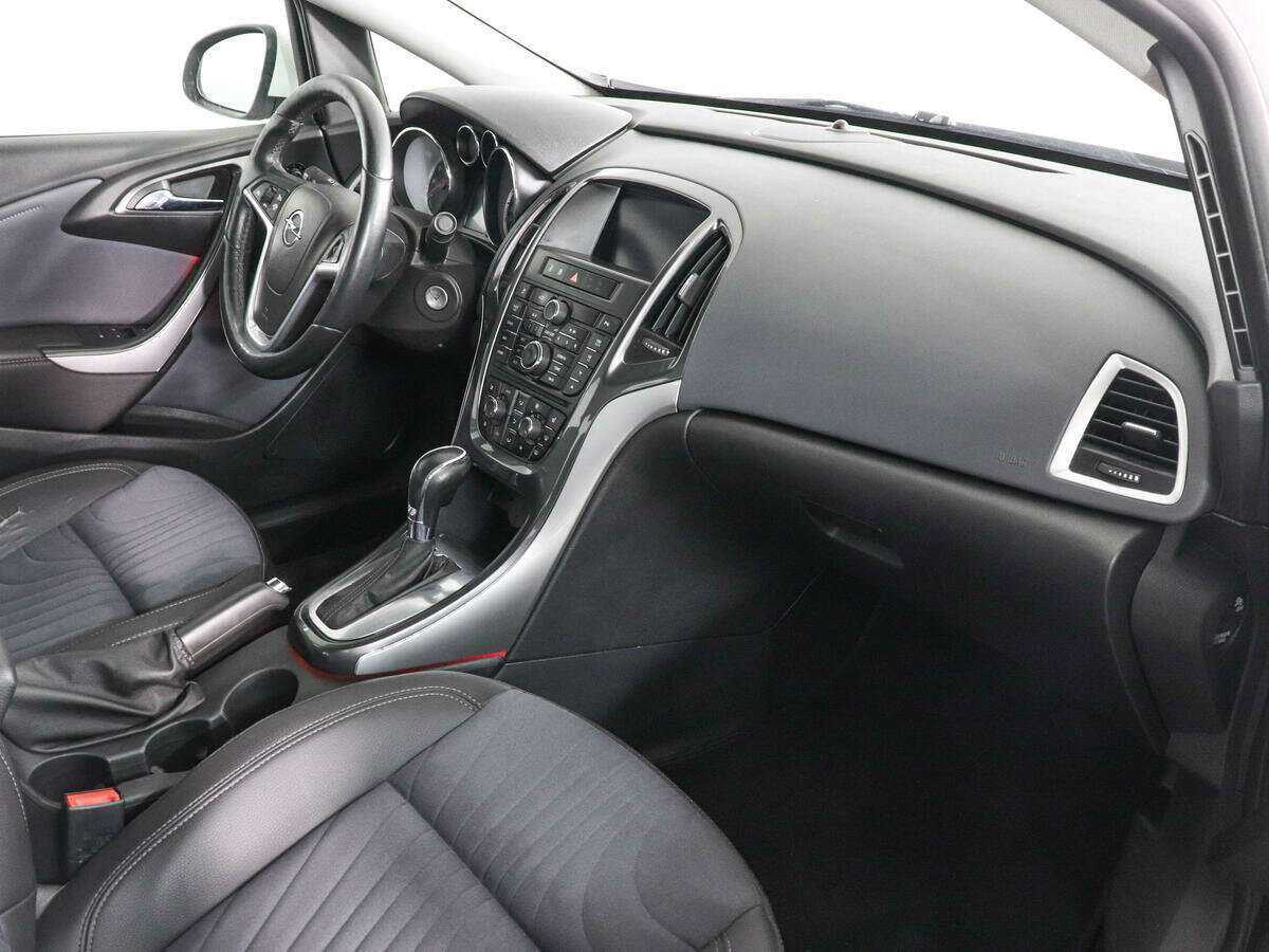 Купить Opel Astra с пробегом. Фото: #9