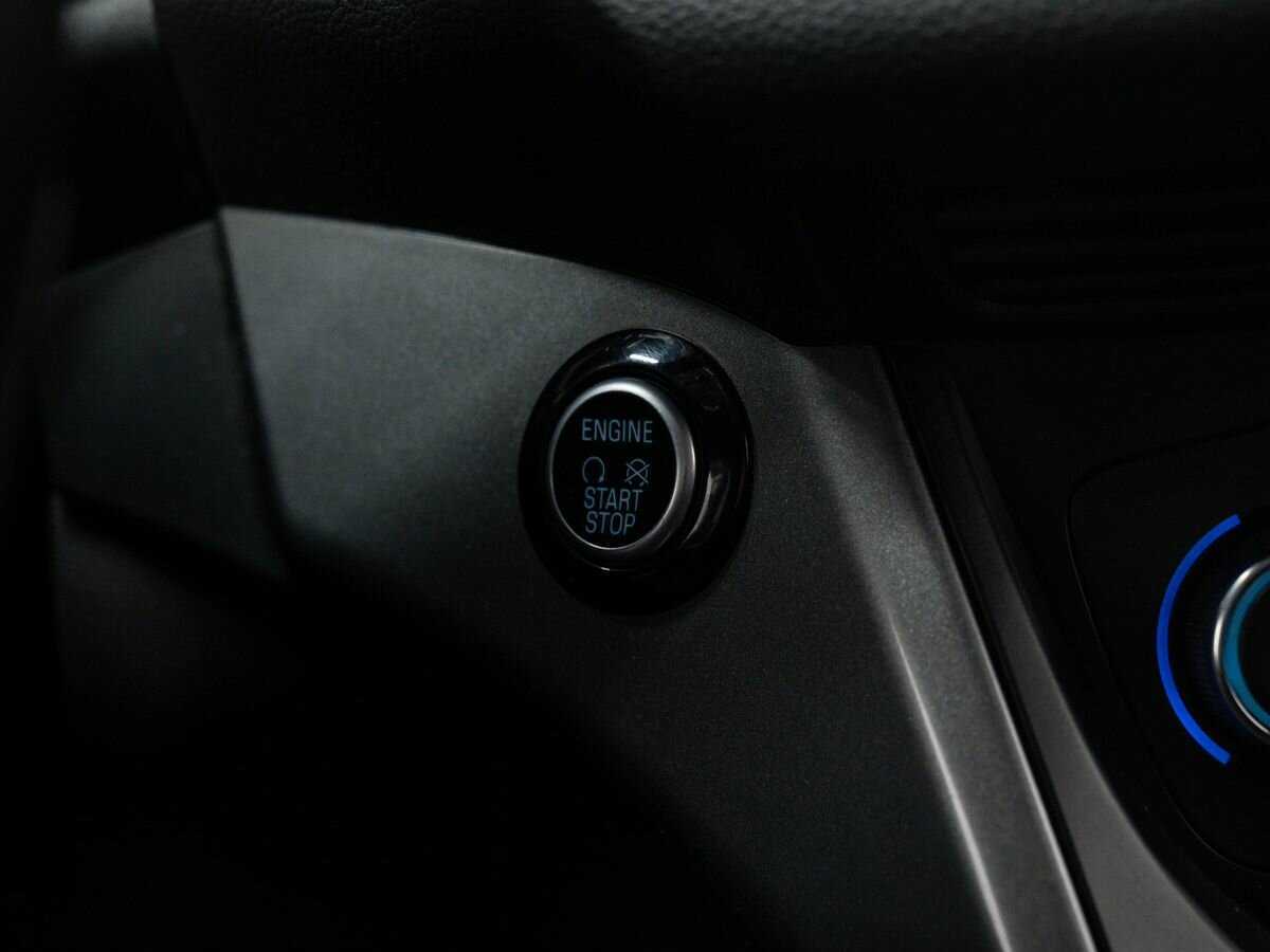 Купить Ford Kuga с пробегом. Фото: #19