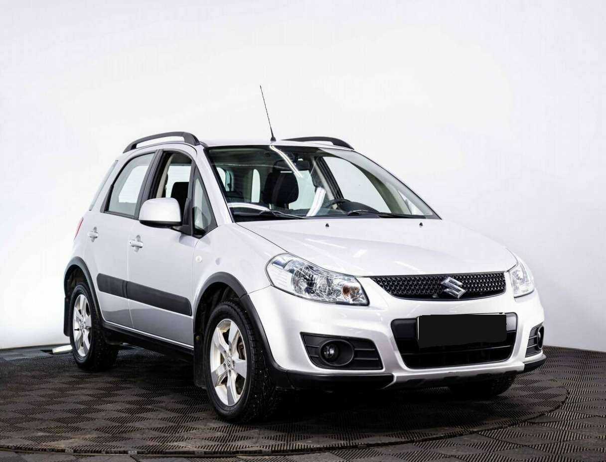 Купить Suzuki SX4 с пробегом. Фото: #2