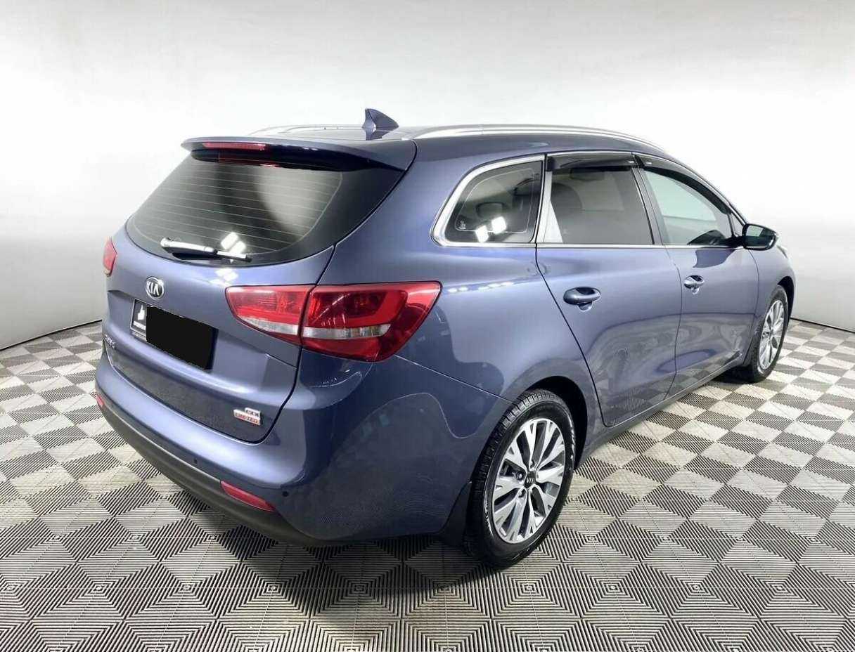 Купить Kia Ceed с пробегом. Фото: #4