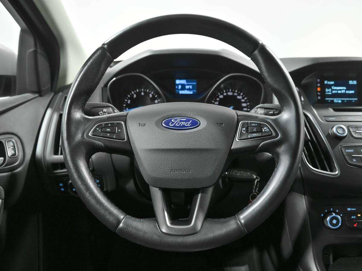 Купить Ford Focus с пробегом. Фото: #7