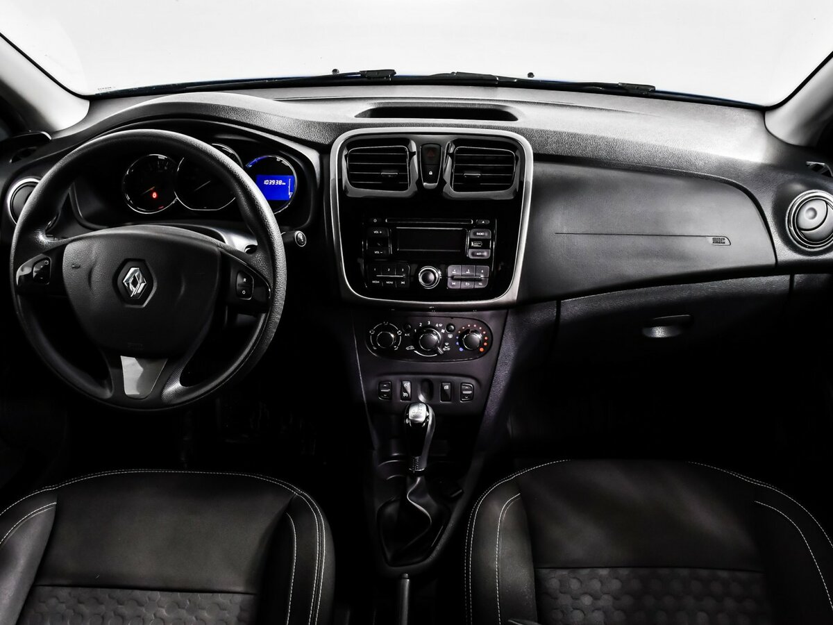 Купить Renault Logan с пробегом. Фото: #10