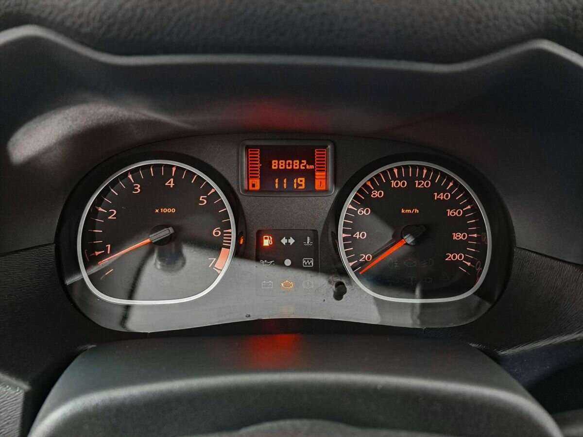 Купить Renault Duster с пробегом. Фото: #10