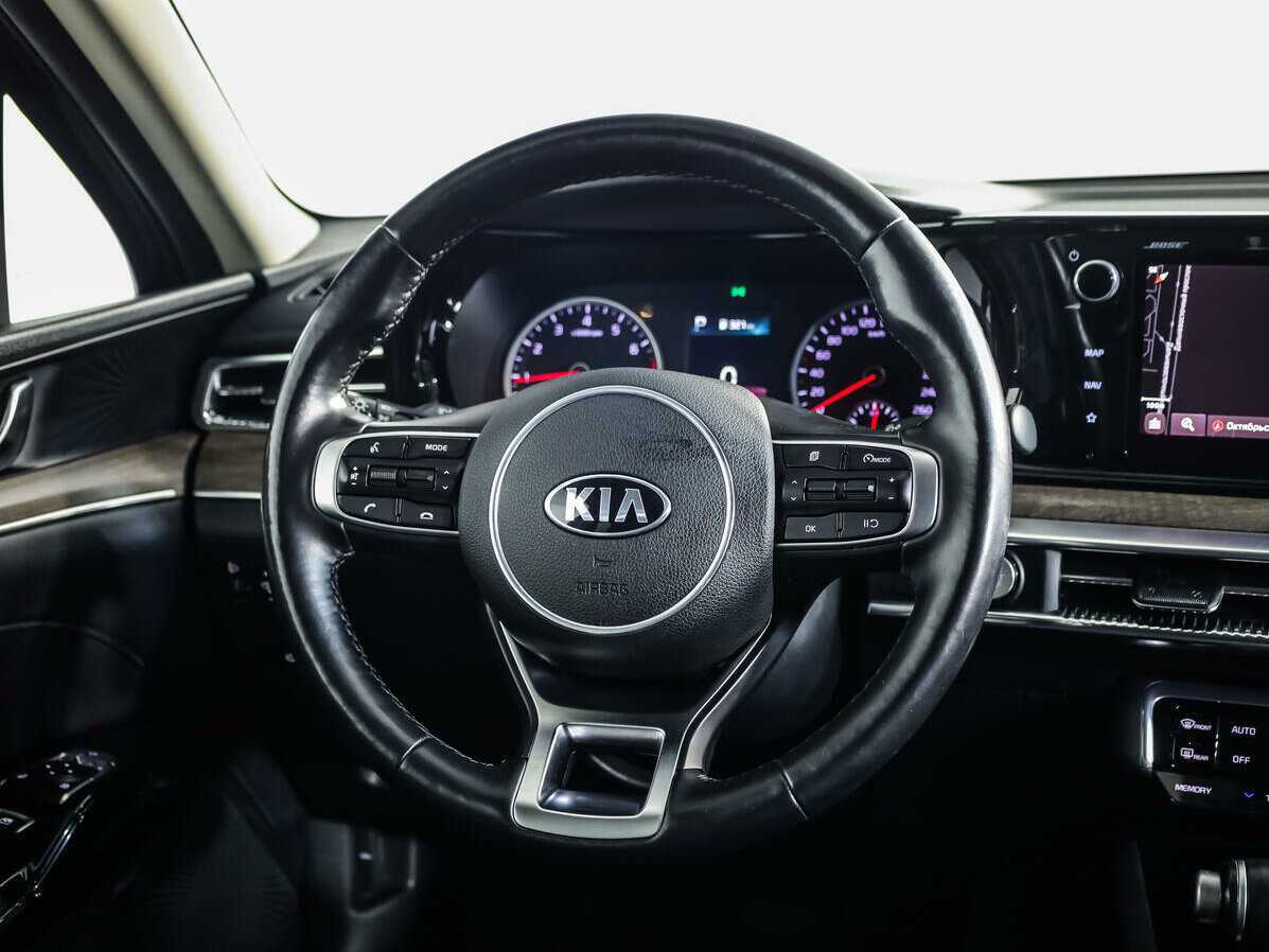 Купить Kia K5 с пробегом. Фото: #9