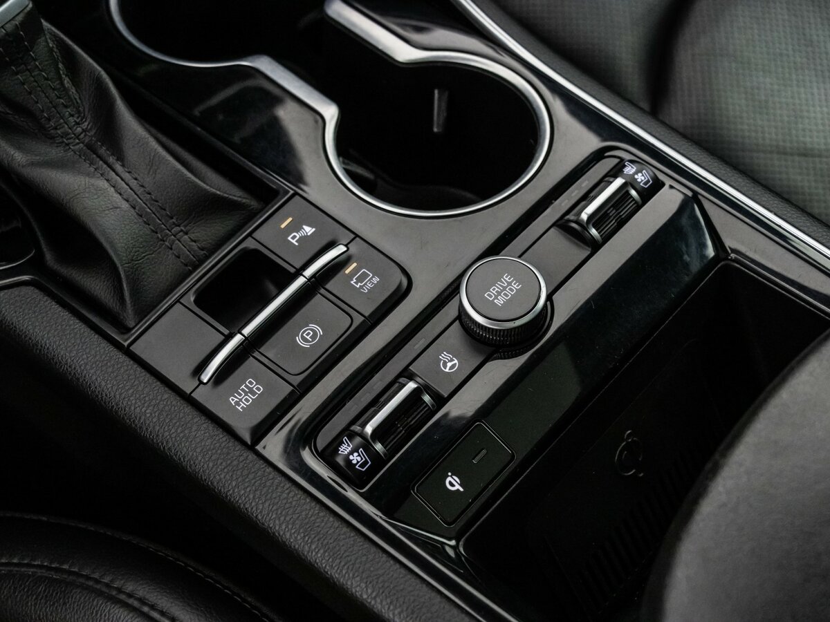 Купить Kia K5 с пробегом. Фото: #24