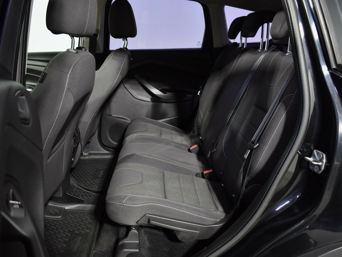 Купить Ford Kuga с пробегом. Фото: #9