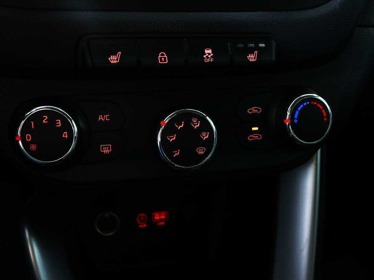 Купить Kia Ceed с пробегом. Фото: #15