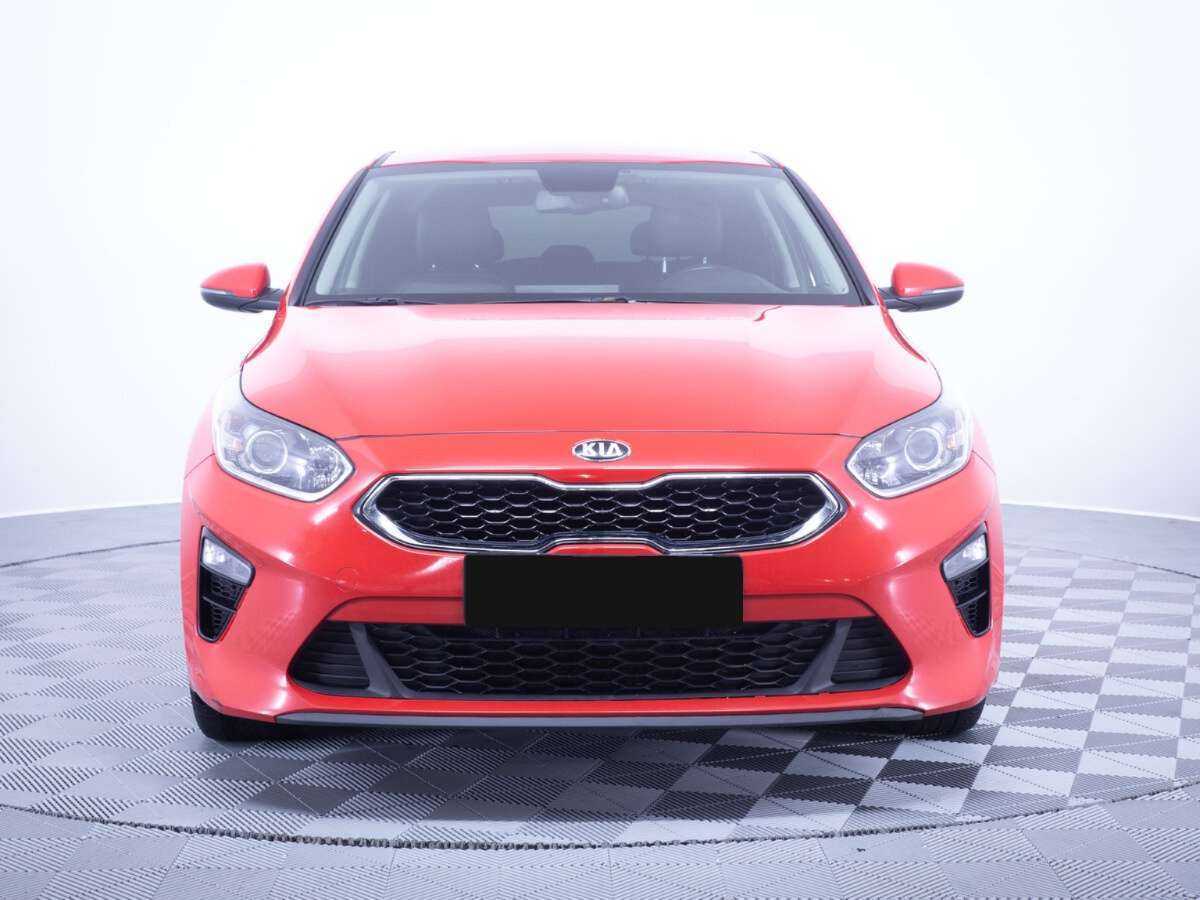 Купить Kia Ceed с пробегом. Фото: #1