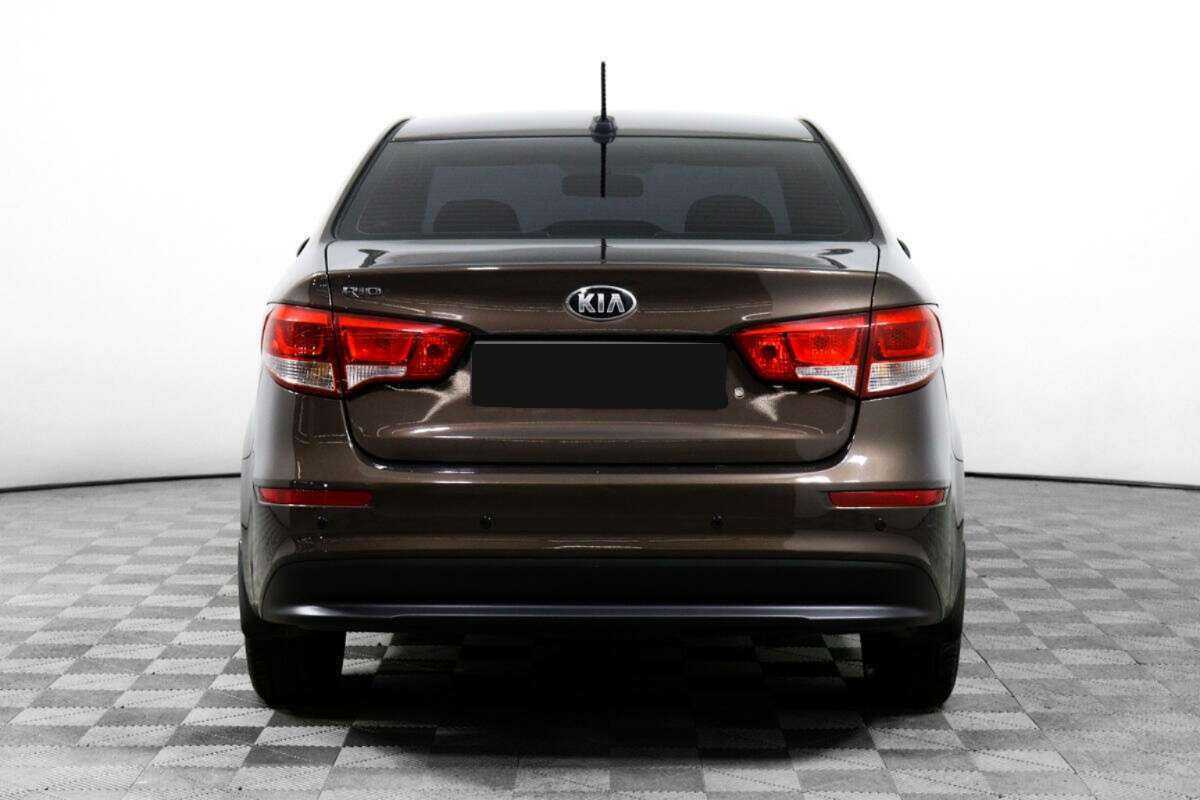 Купить Kia Rio с пробегом. Фото: #5